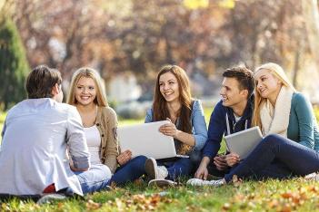 Studenten Quelle: damircudic / gettyimages