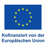 Fahne der Europäischen Union mit dem Schriftzug "Kofinanziert von der Europäischen Union"